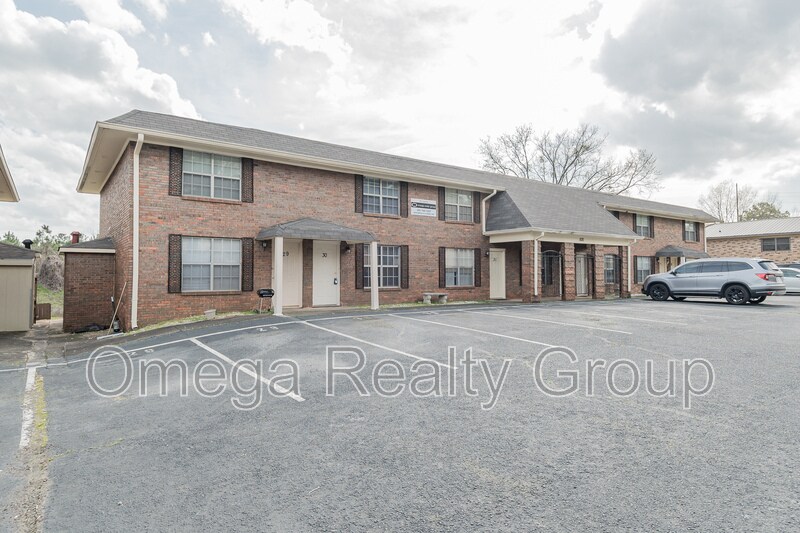 1530 Warrior Rd Unit Apt 32, Anniston, AL 36207 Condo for Rent in