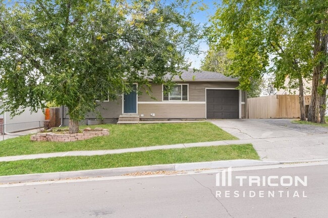 Building Photo - 258 Vehr Dr