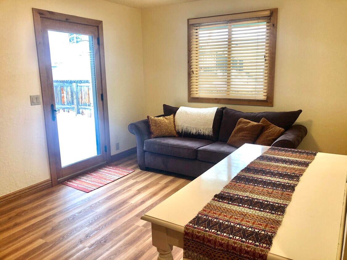 Sala de estar - 2636 Holiday Ranch Loop Rd