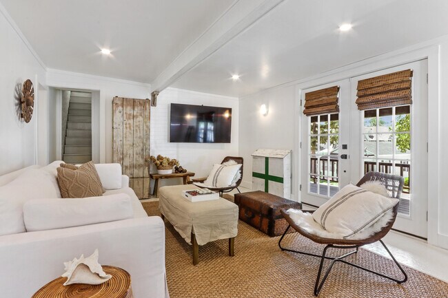 Foto del edificio - 303 Bay View Ave