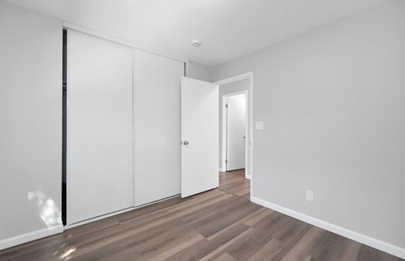 Foto del edificio - 118 Raven Ct