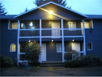 Building Photo - Crest View Apartments