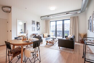 Building Photo - Mulberry Lofts