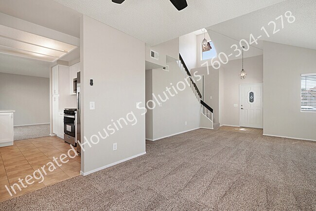 Foto del edificio - 4504 Goldfinch Way