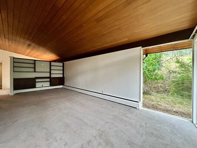 Foto del edificio - Beautiful SW Boulder MCM Home with Mountai...