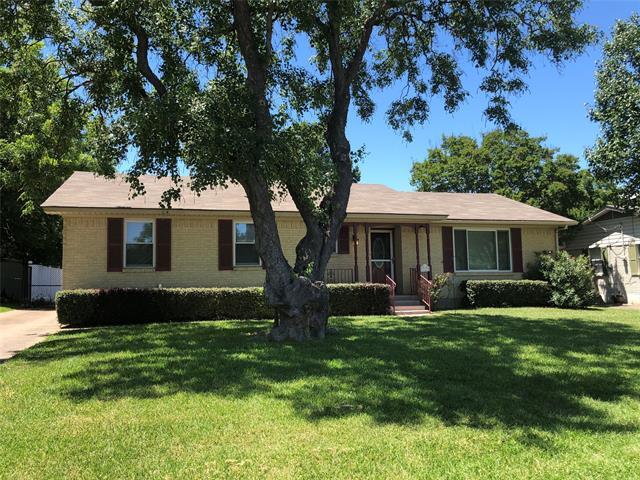 Primary Photo - 913 Pinson Rd