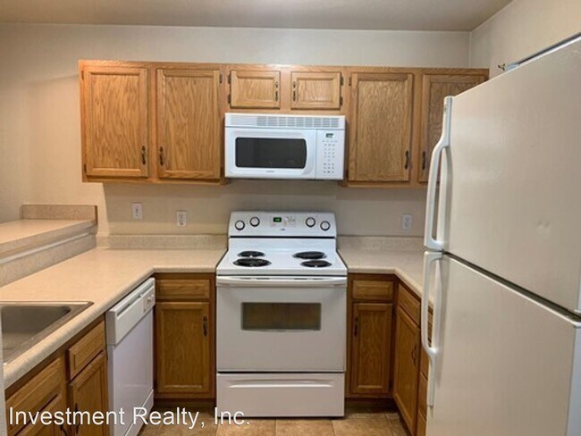 Foto del edificio - 710-720 Hillside Dr