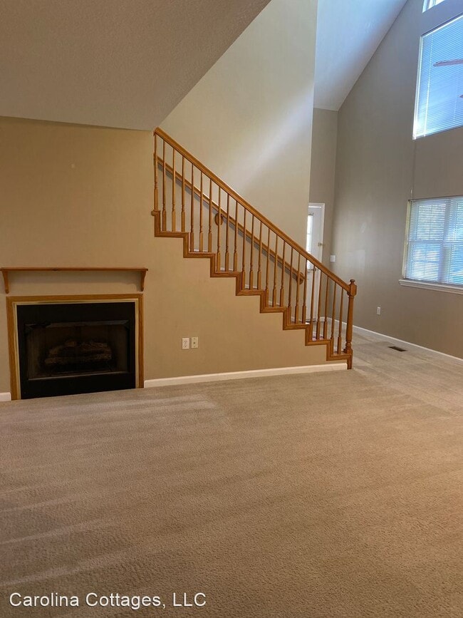 Building Photo - 2 br, 2 bath House - 64 Hidden Pines Court