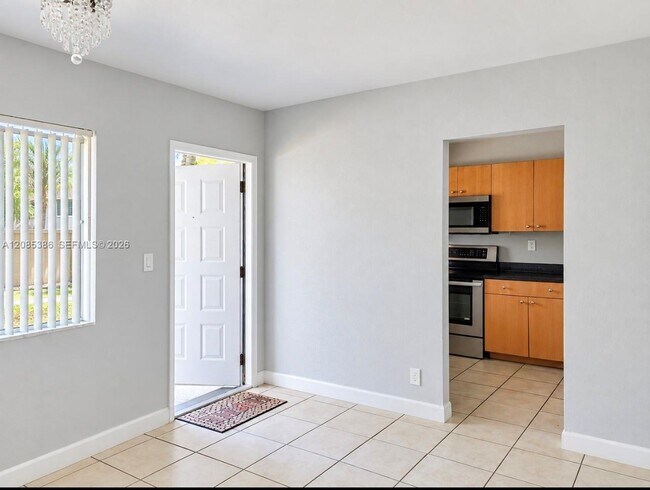 Foto del edificio - 4829 NW 9th Dr