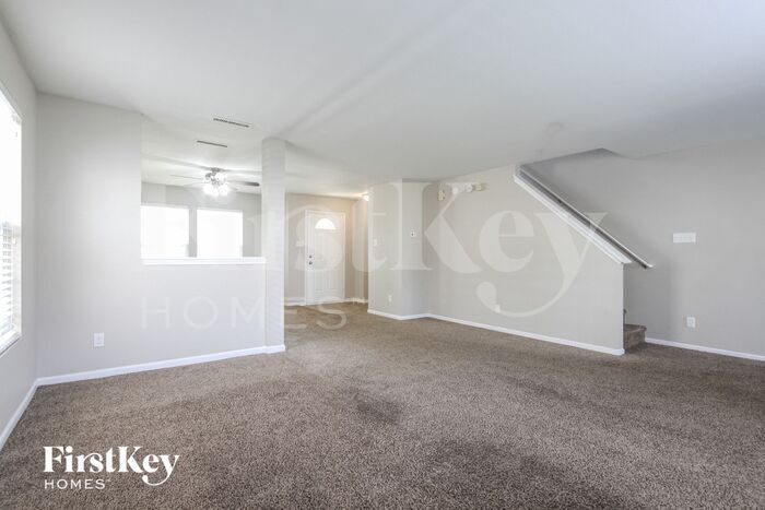 Foto principal - 10872 Zimmerman Ln