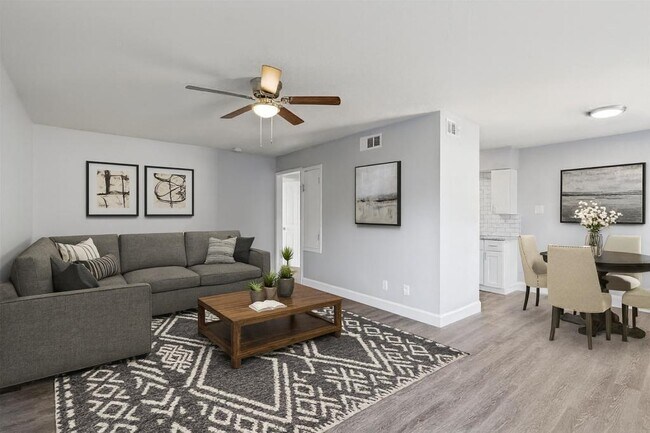 Foto del edificio - 4832 Locke Ave