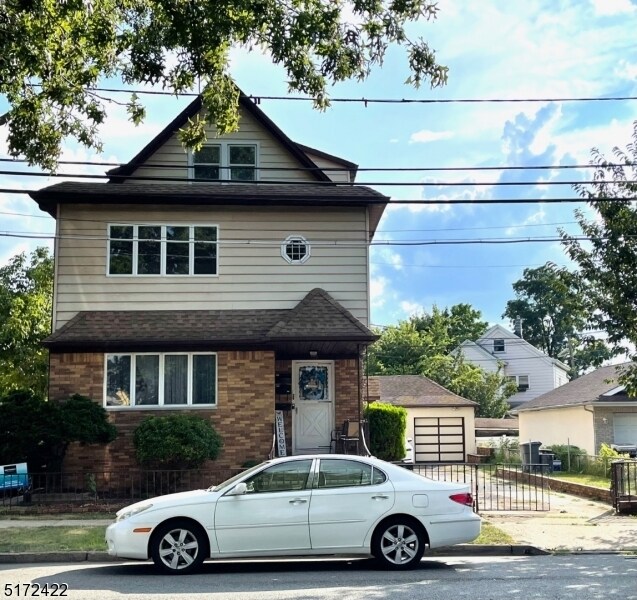122 Maple Ave, Wallington, NJ 07057 House Rental in Wallington, NJ
