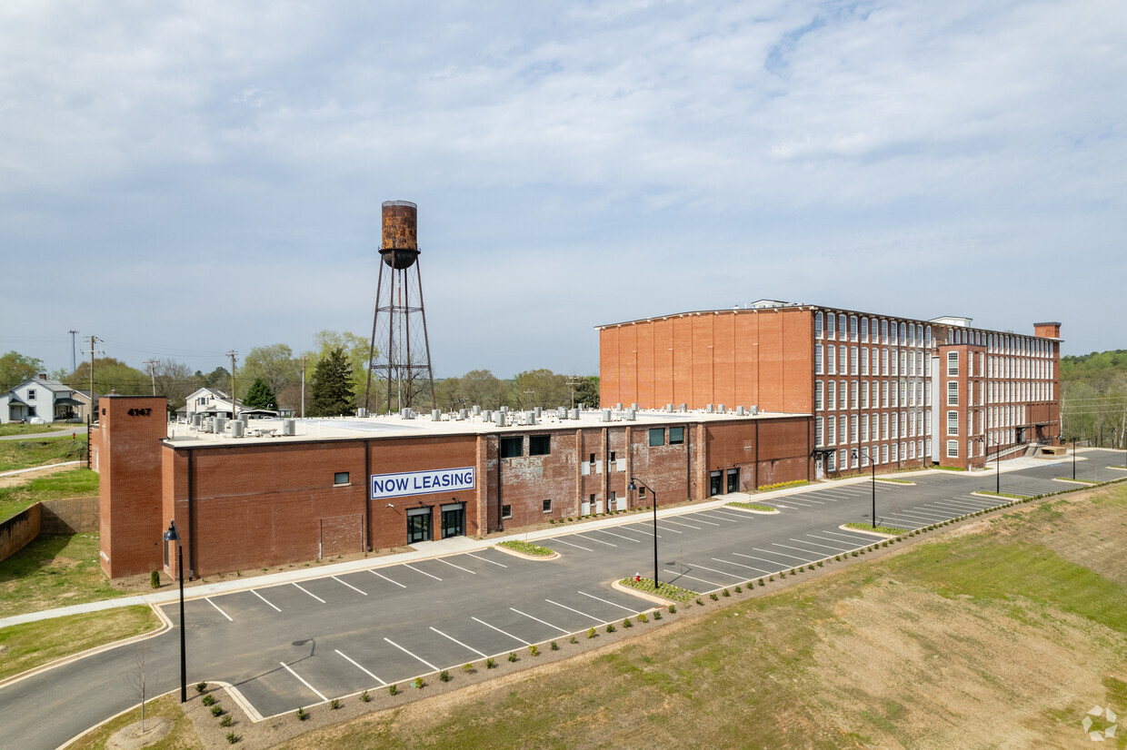 Foto principal - Converse Mill Lofts