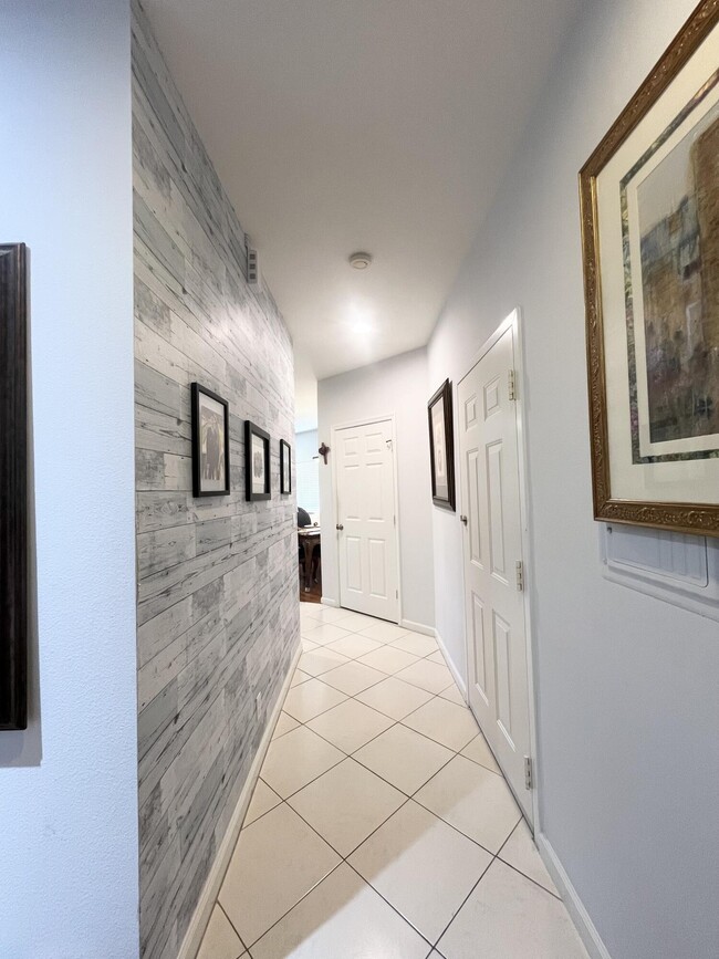 Foto del edificio - 8919 Sandshot Ct