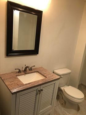 Building Photo - 123 E Osage St