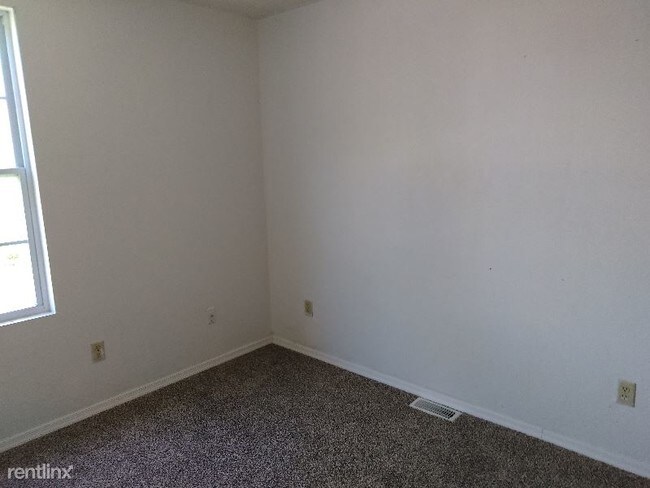 Building Photo - 3 br, 1.5 bath House - 1119 27th street