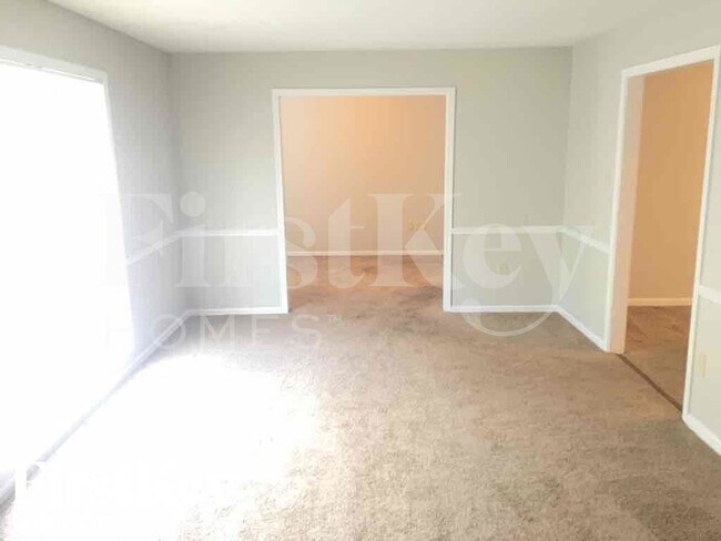 Building Photo - 5308 Timberdale Ave
