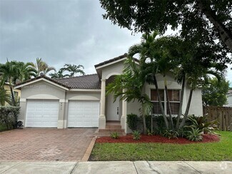 Building Photo - 4832 NW 112th Ct