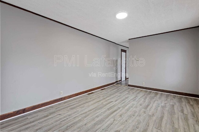 Foto del edificio - 504 S McDonald St