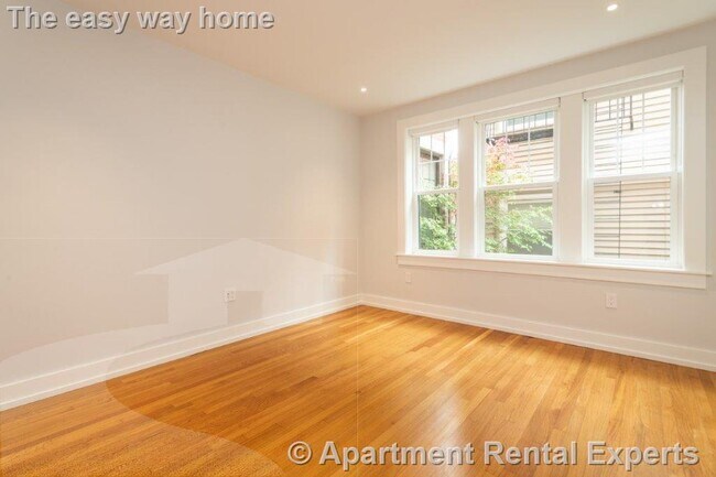 Photo - 17 Forest St Apartment