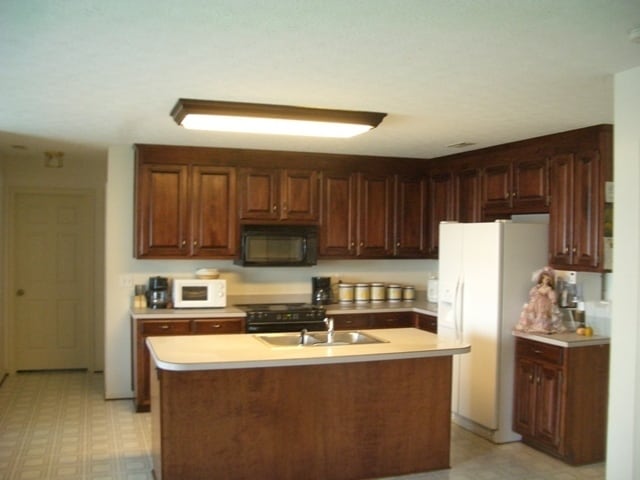 Building Photo - 776 Michelle Dr