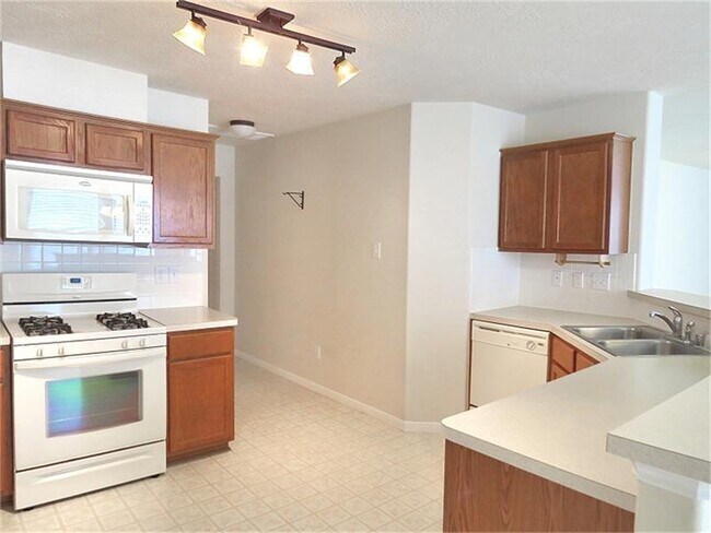 Building Photo - 22130 Bridgestone Crossing Dr