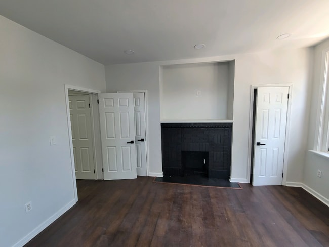 Photo - 118 N 52nd St House