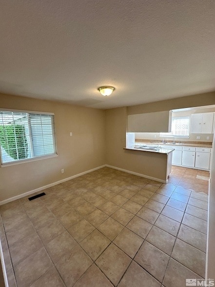 Building Photo - 767 Van Meter Dr