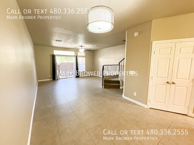 Foto del edificio - 500 N Roosevelt Ave