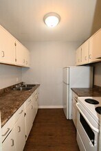 Building Photo - 4280 Quentin Ave