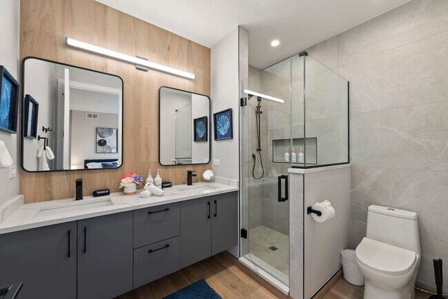 Foto del edificio - 2344 W Polk St