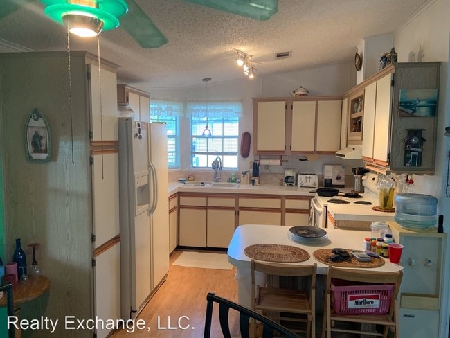 Building Photo - 2 br, 2 bath House - 53 Red Fox Lane