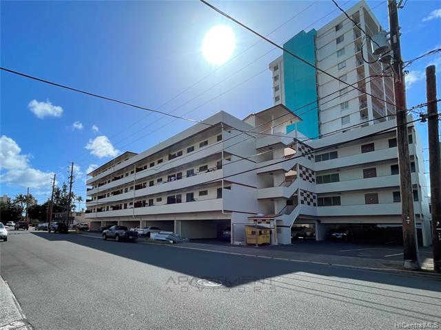 Foto del edificio - 716 Lukepane Ave