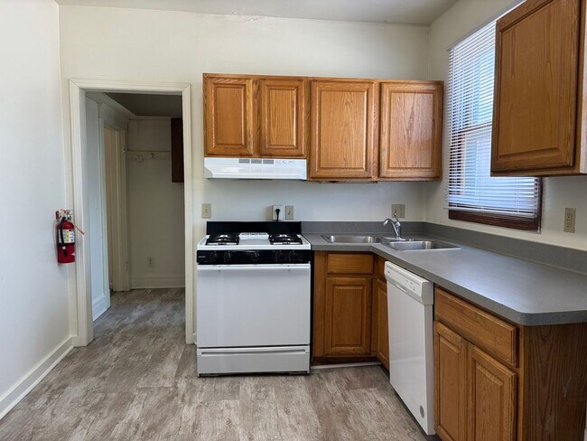 Foto del interior - 524 S Forest Ave
