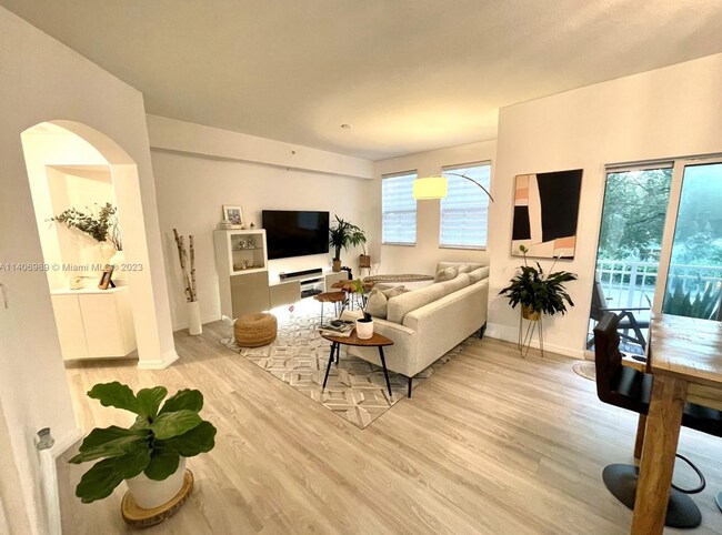 Foto del edificio - 10885 NW 89th Ter