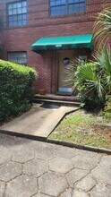 Building Photo - 2849 Herschel St