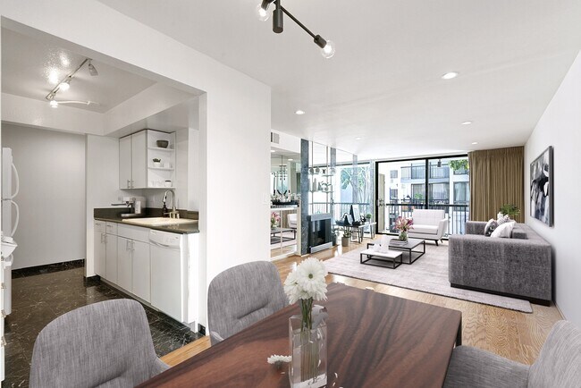 Building Photo - 906 N Doheny Dr