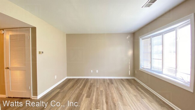 Building Photo - 3 br, 1.5 bath House - 4230 5th Avenue South