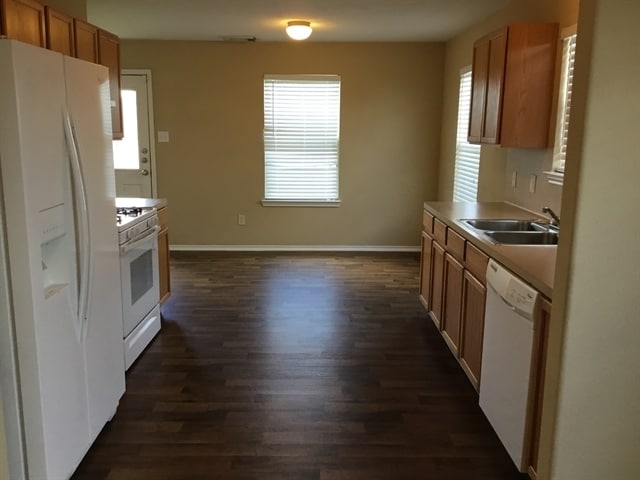 Building Photo - 12702 Rio Quatro Dr