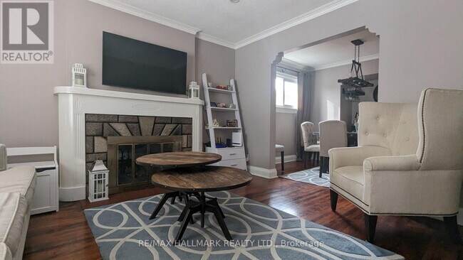 Photo du bâtiment - 342 Whitmore Ave