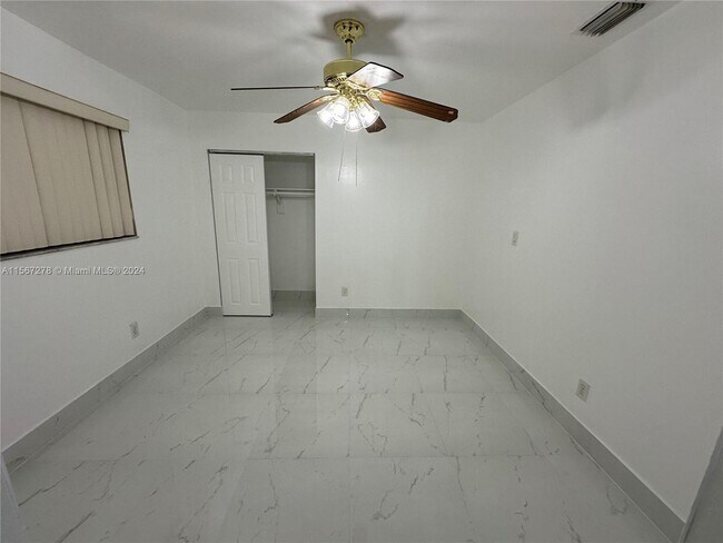 Foto del edificio - 19331 SW 116th Ave