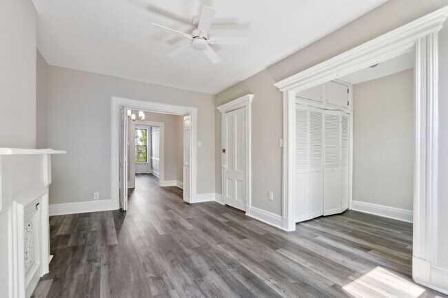 Building Photo - 373A 16th St