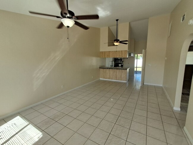 Building Photo - 3809-3811 SW 8th Ct