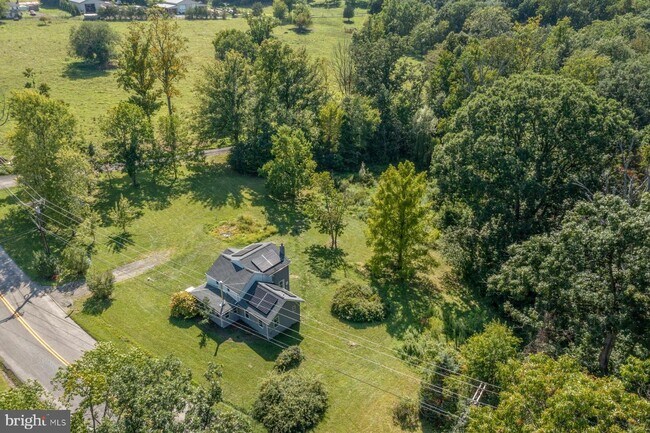 Foto del edificio - 2148 Thomas Run Rd