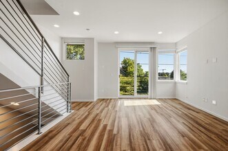 Building Photo - 1546 NW 62nd St