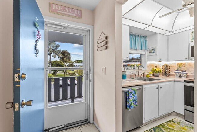 Foto del edificio - 2929 SE Ocean Blvd