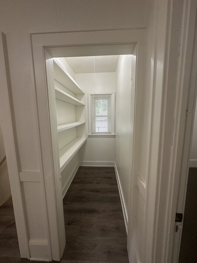 Foto del edificio - 3221 N 38th St