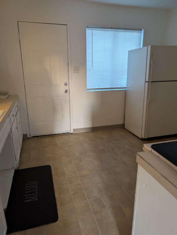 Foto principal - 1850 Grove Ave