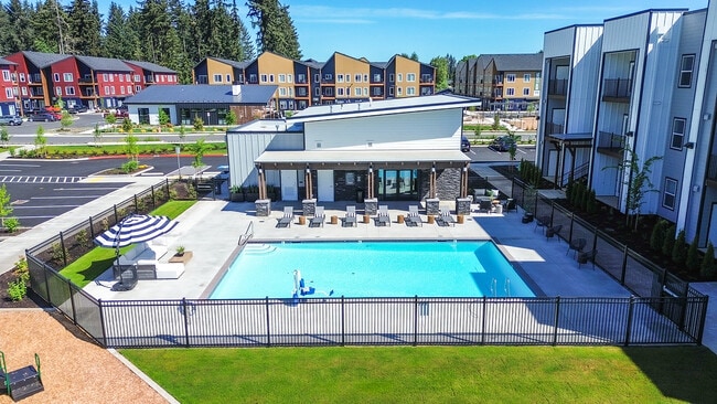 Building Photo - Jailen's Pointe Apartments