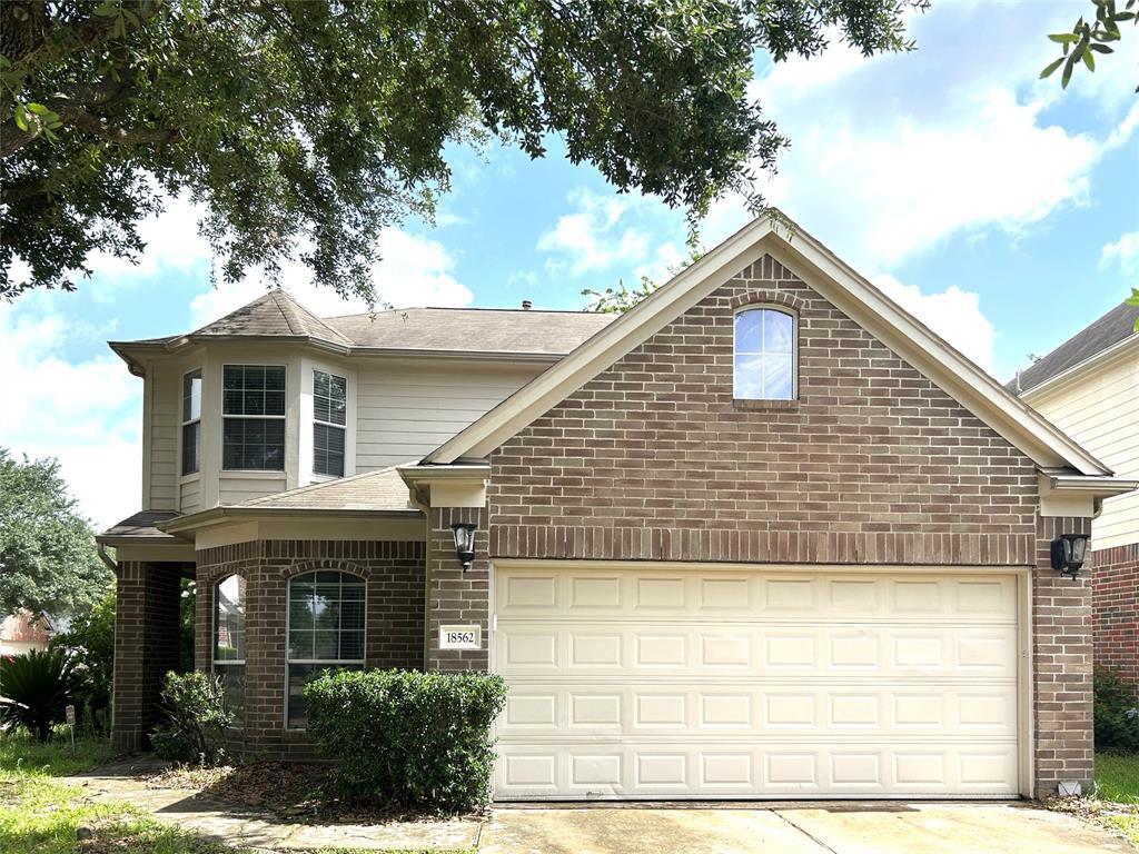 Primary Photo - 18562 Carousel Creek Ct